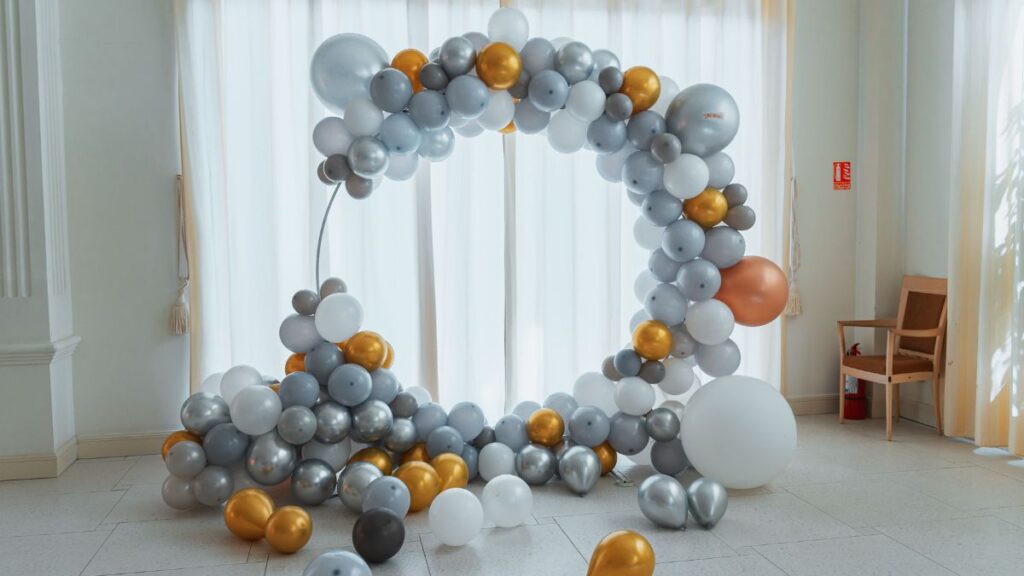 baby shower balloon arch