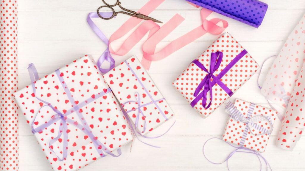 baby shower wrapping paper